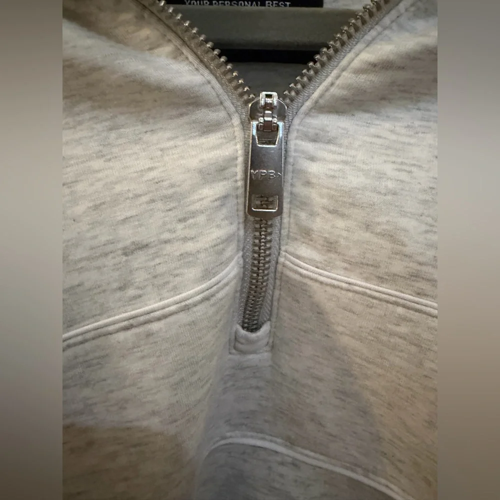 YPB (Your Personal Best) Light Gray Quarter‑Zip neoKNIT MAX Size L Cotton Blend - Picture 5 of 8